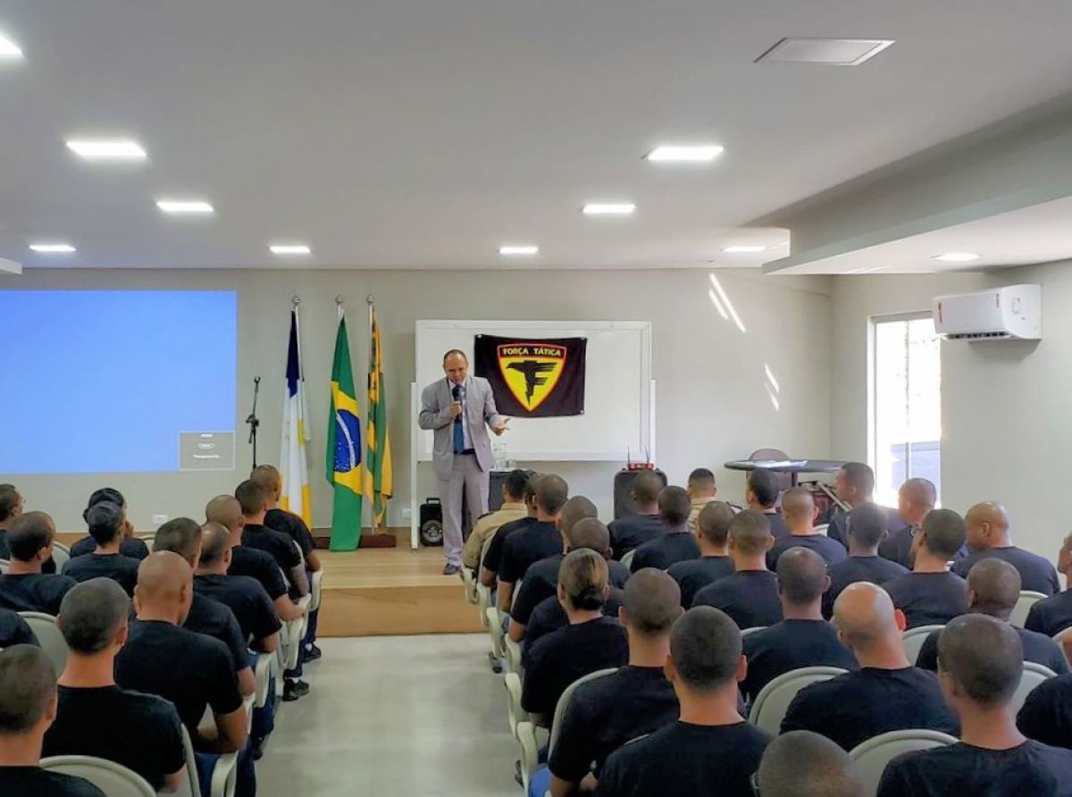 Assessor jurídico da ASPRA ministra palestra sobre Direito Militar para alunos do Curso de Formação de Soldados da PMTO